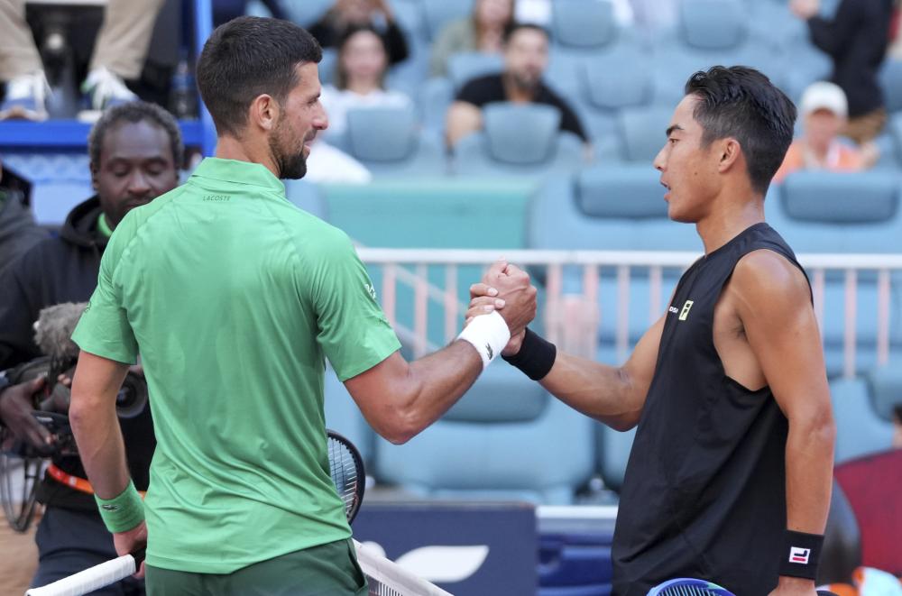 曼城掌控比赛节奏如艺术